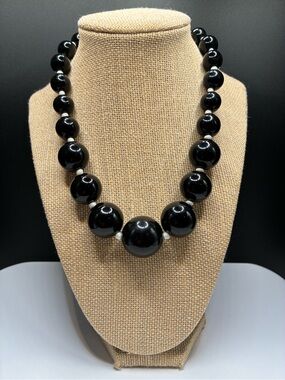 Classic Vintage Glossy Large Black  Necklace - Elegant Statement Jewelry